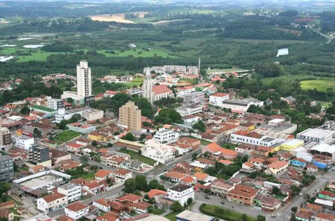 Crea-PR e entidades de classe apresentam estudos de desenvolvimento municipal para candidatos à Prefeitura de Araucária