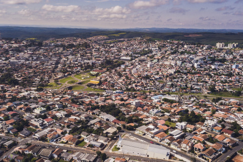 Crea-PR e entidades de classe apresentam estudos de desenvolvimento municipal para candidatos à Prefeitura de Telêmaco Borba